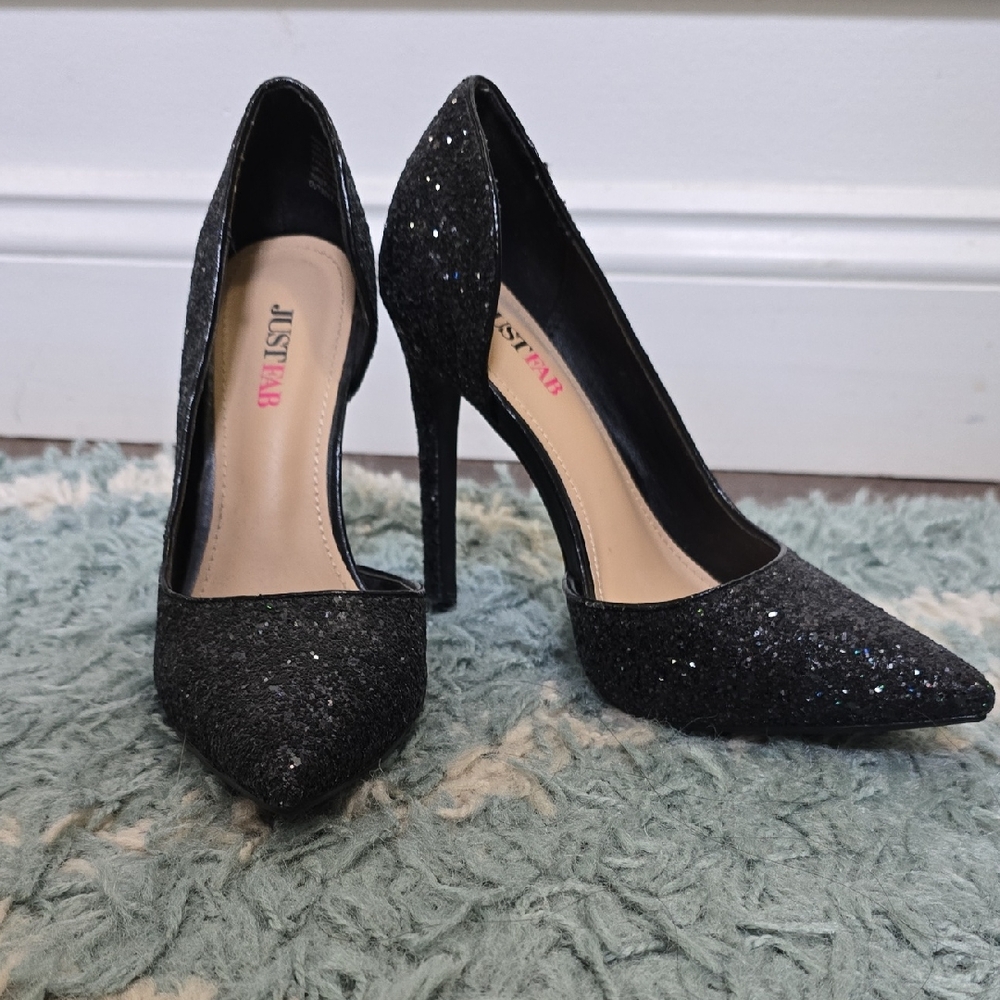 JustFab HARLENE Size 7 Sparkling Black Women's Heels Pre Loved NO BOX